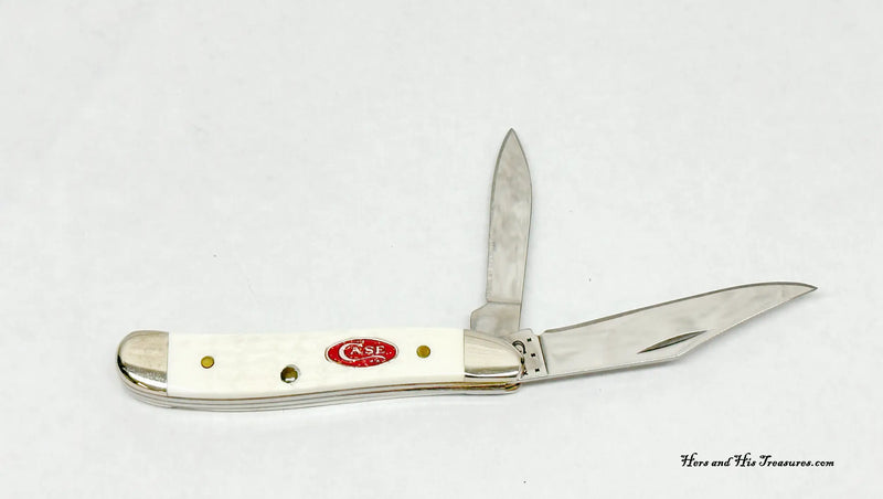 2014 Case XX 6220 White Delrin with Red Case Shield Peanut Pocket Knife - Hers and His Treasures