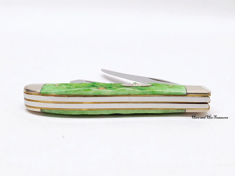 New 2009 Case XX 6207 Happy Holidays Green Bone Pocket Knife - Hers and His Treasures