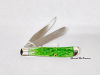 New 2009 Case XX 6207 Happy Holidays Green Bone Pocket Knife - Hers and His Treasures