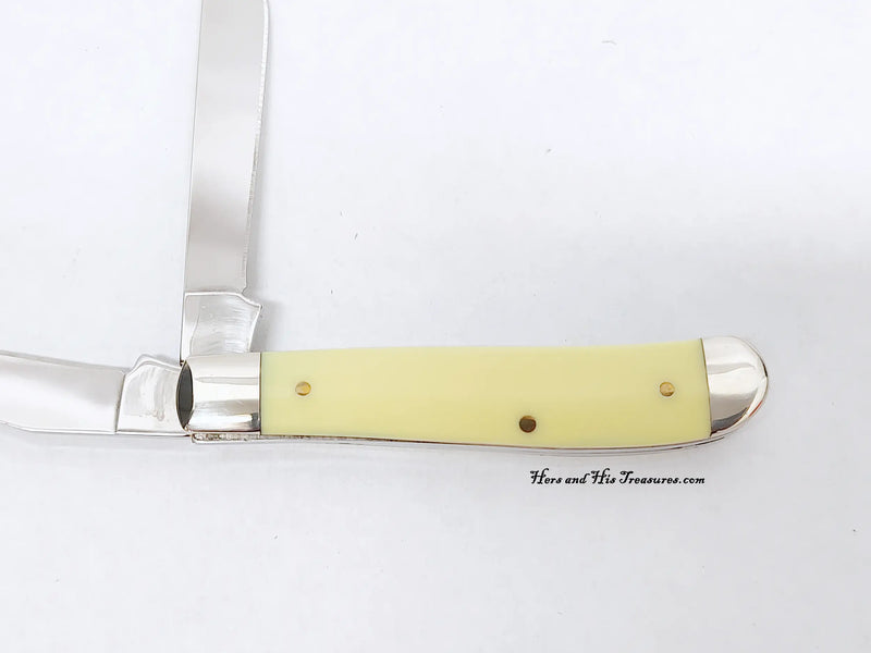 2008 Case XX 3207 Yellow Delrin Mini Trapper Pocket Knife