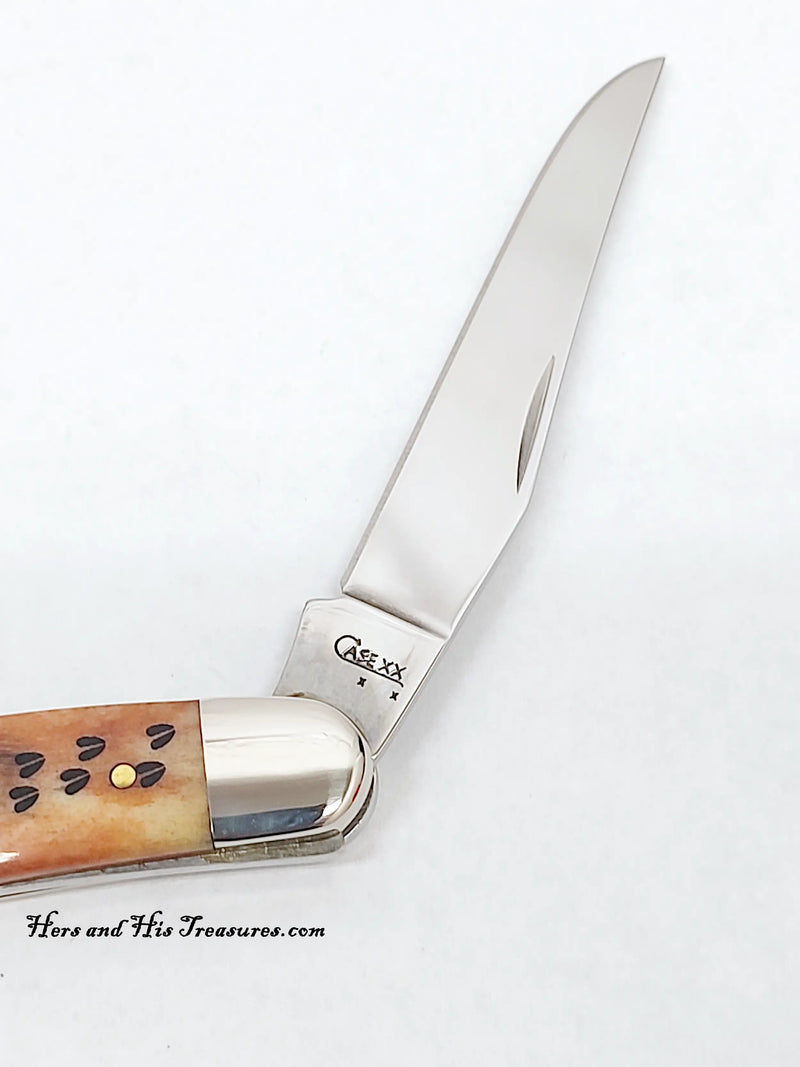 2008 Case XX Appaloosa Chestnut Bone Deer Tracks Muskrat Pocket Knife