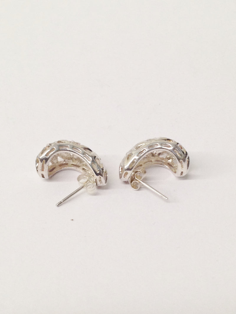 Flower Cut Design Hooped .925 Sterling Silver Earrings