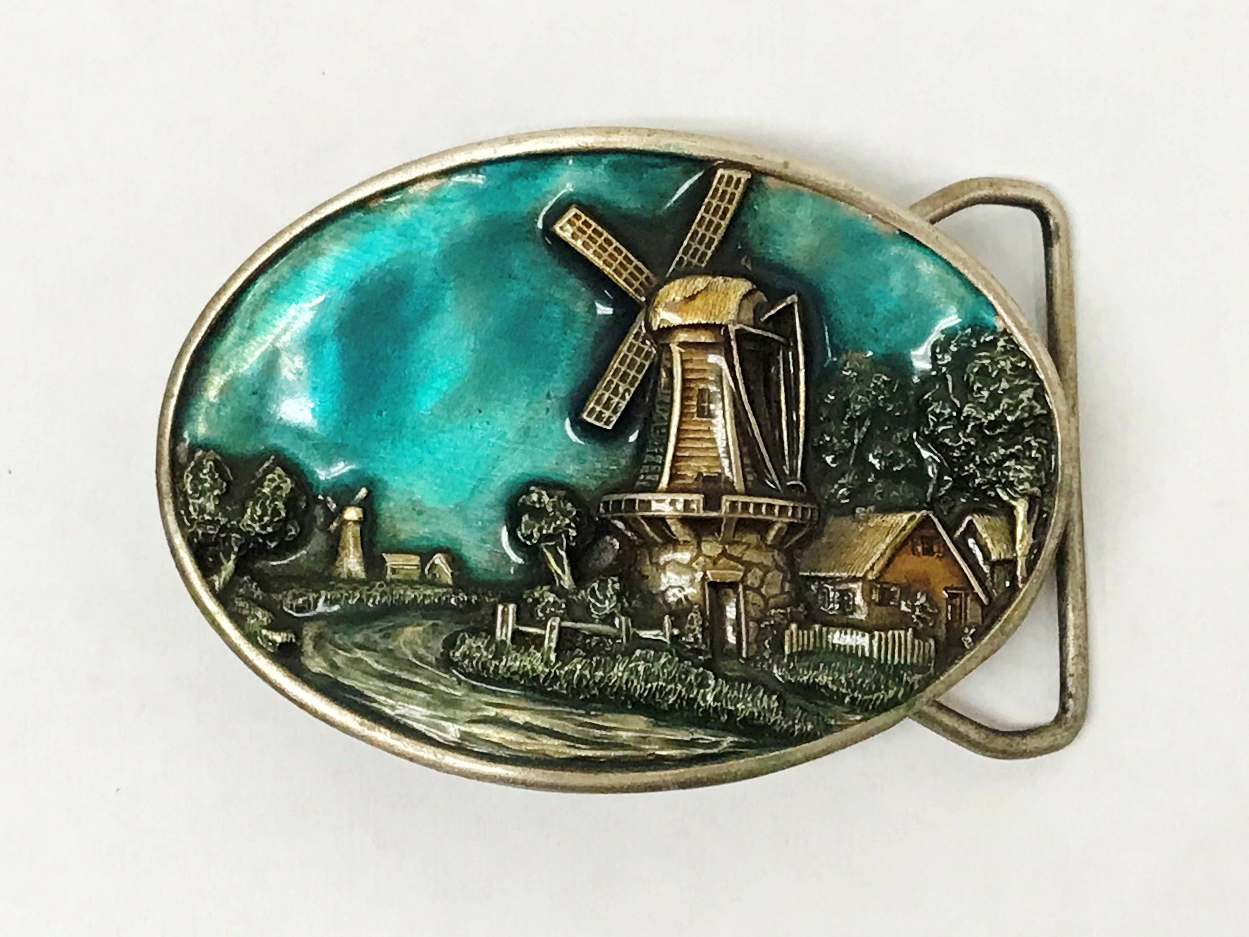 1985 Windmill 3D Farm Scene P150 Bergamot Brass Works Belt Buckle | USA