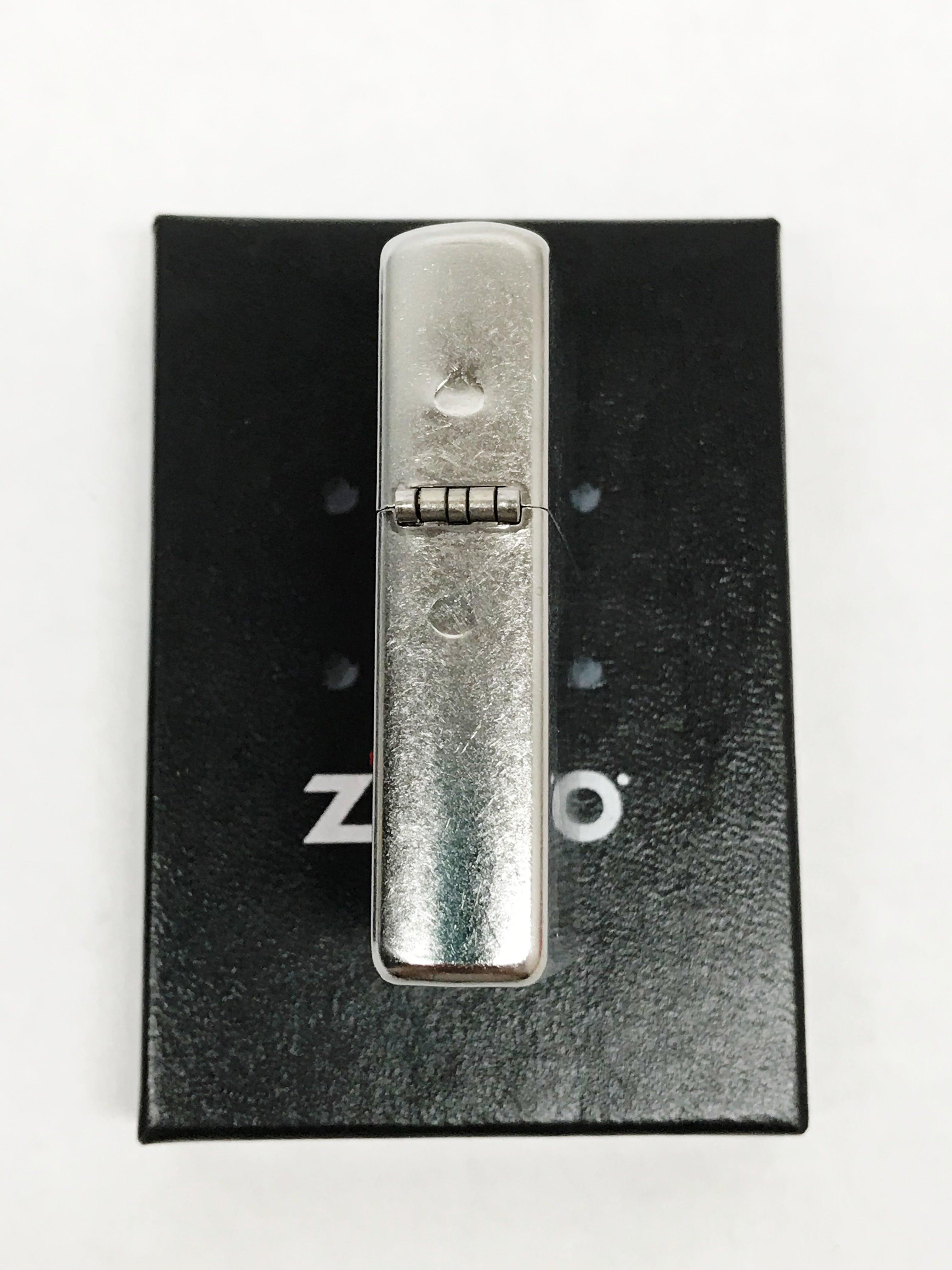 New 2008 Marlboro Guitar & Pick Street Chrome Zippo Lighter