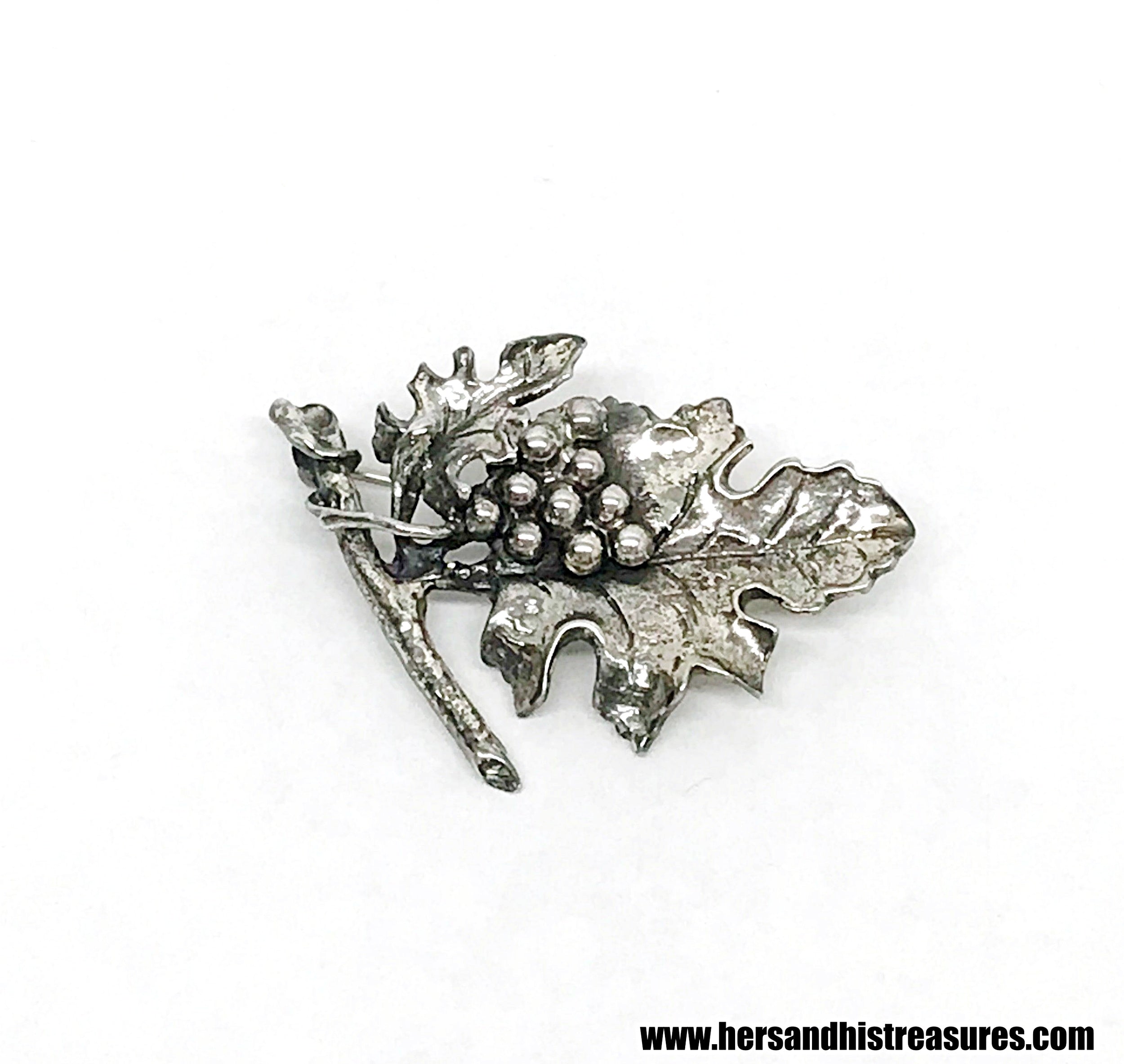 Vintage sterling silver acorn brooch pin 925 orders danecraft