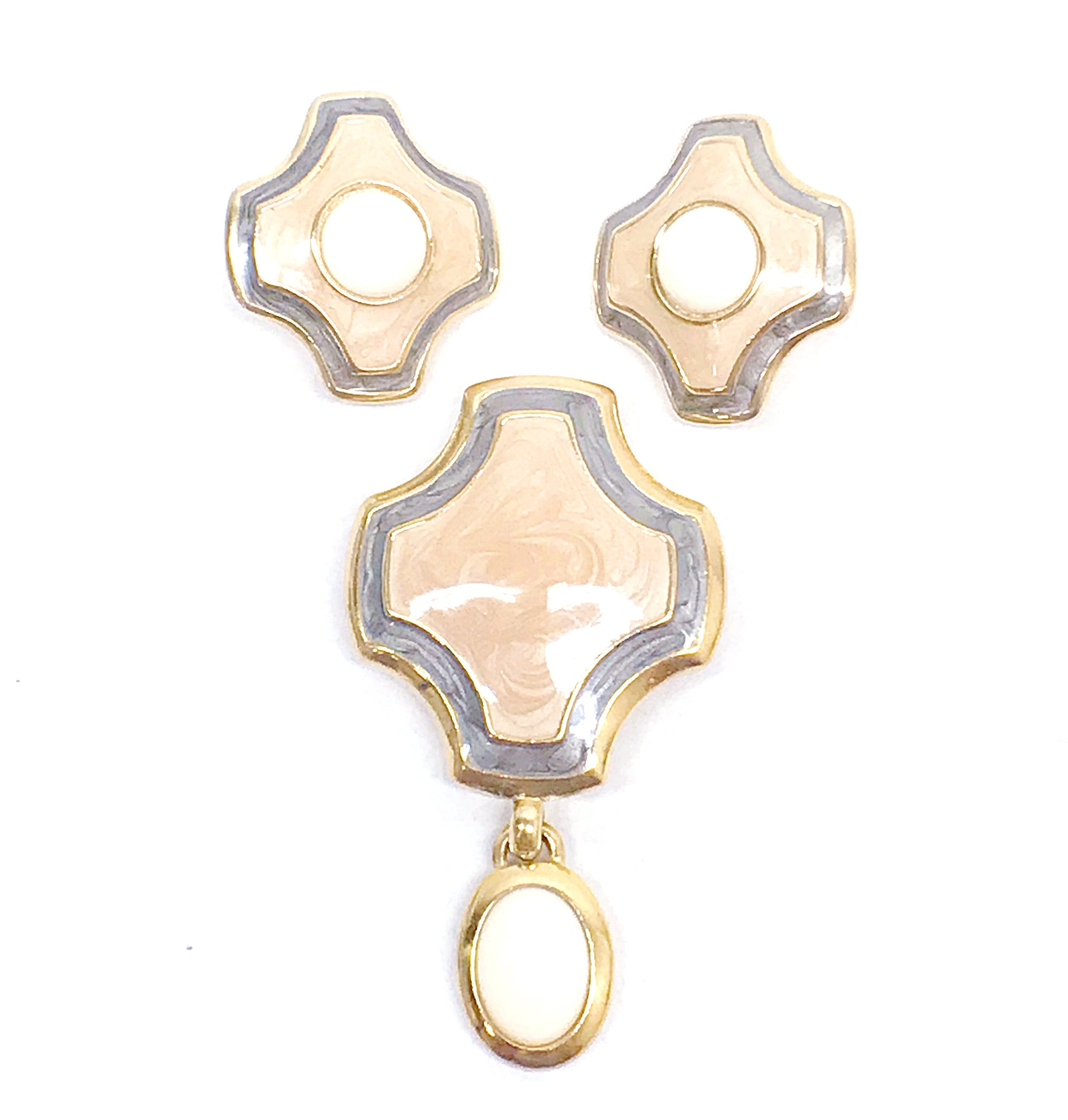 Vintage Trifari TM Enameled Butterfly Necklace and Earring Set :  r/vintagejewelrymarket