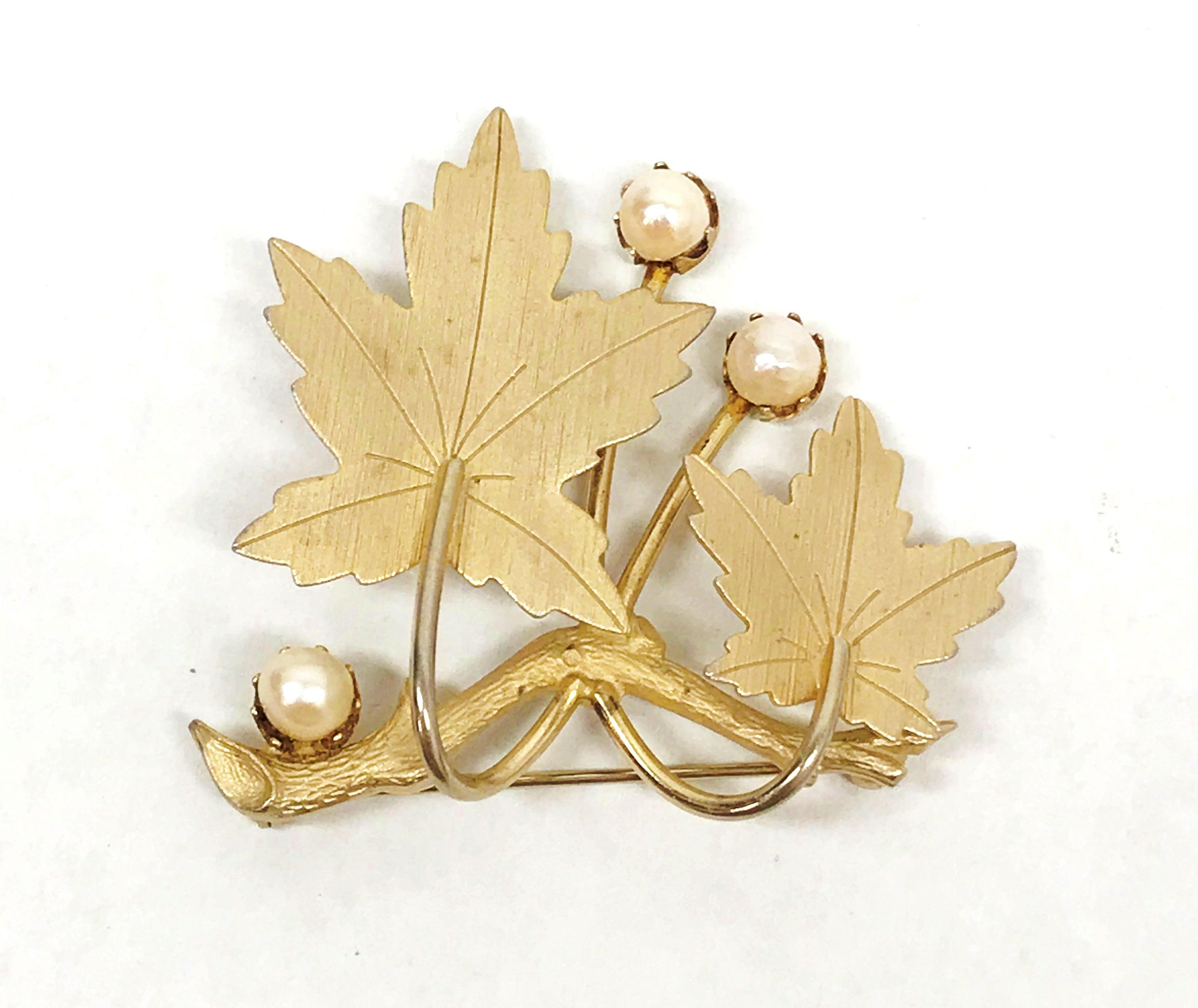 Sarah coventry leaf brooch online
